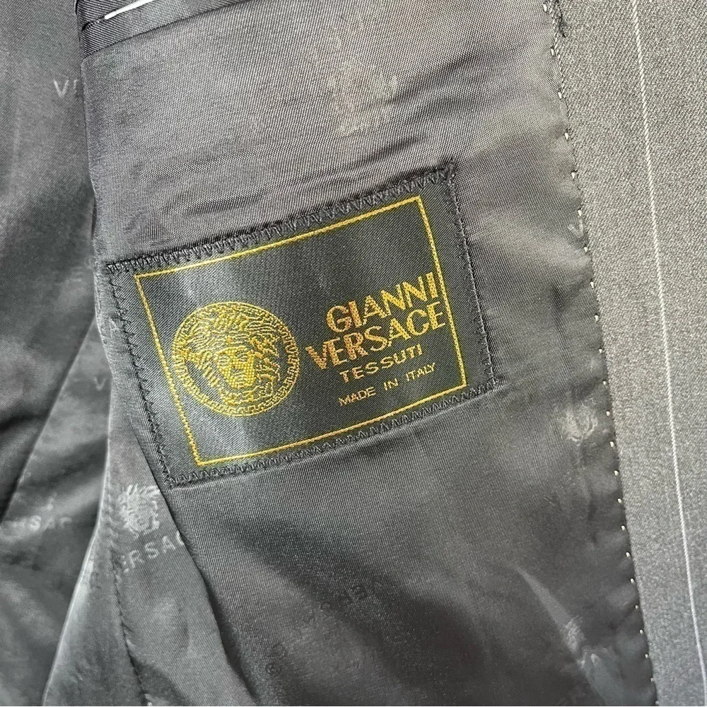 GIANNI VERSACE Vintage 90s Charcoal‎ Pinstripe Spot Coat Blazer